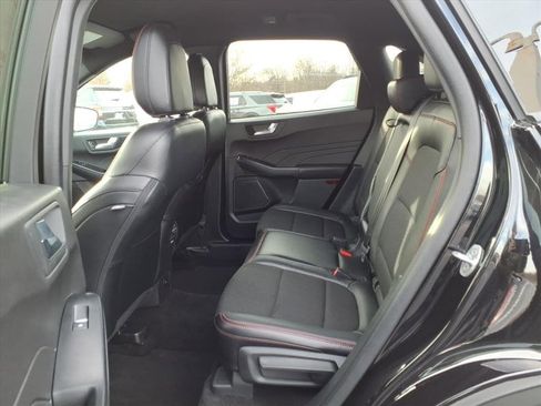 Certified 2025 Ford Escape ST-Line image 6