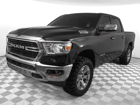 Used 2019 RAM 1500 Big Horn AWD/4WD image 8