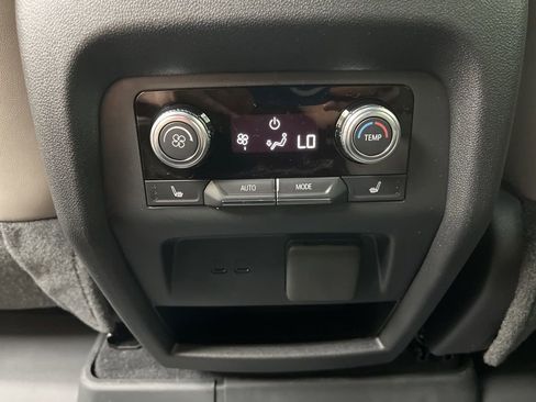 New 2026 GMC Acadia Elevation w/ Elevation Premium Package FWD image 23