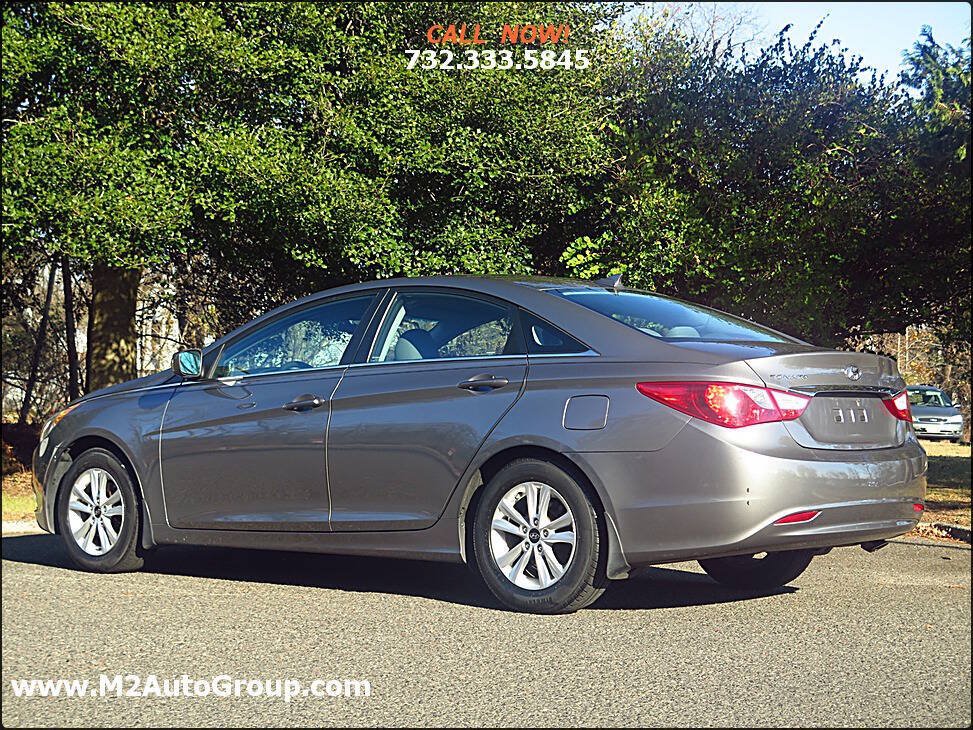 Used 2013 Hyundai Sonata GLS w/ Popular Equipment Pkg FWD image 3
