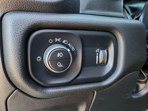 Used 2022 RAM 1500 Big Horn image 13