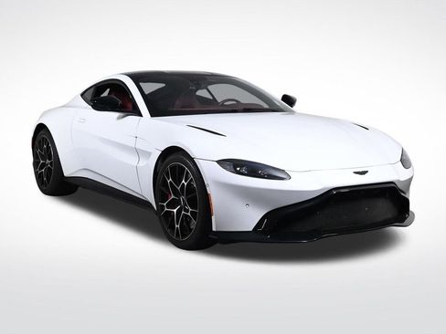 Used 2022 Aston Martin V8 Vantage Coupe RWD image 7