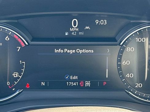 Certified 2024 Cadillac XT6 Luxury AWD/4WD image 12