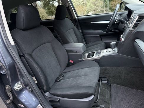 Used 2014 Subaru Outback 2.5i Premium image 12