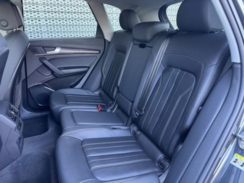 Certified 2023 Audi Q5 2.0T Premium image 11