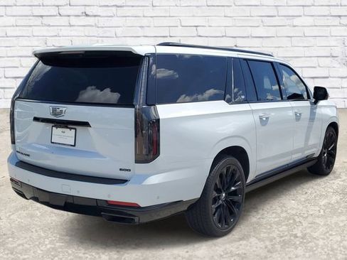 New 2026 Cadillac Escalade ESV Platinum Sport w/ LPO, ONYX Package AWD/4WD image 3