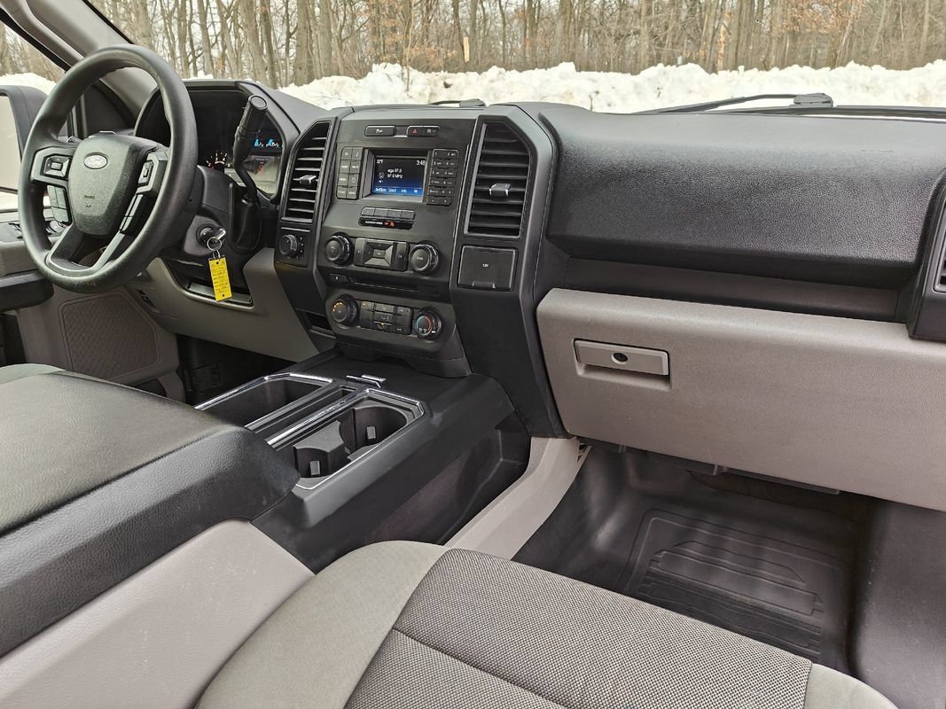 Used 2017 Ford F150 XL w/ Equipment Group 101A Mid AWD/4WD image 13