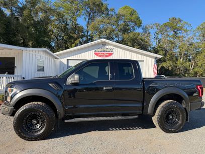 Used 2019 Ford F150 Raptor w/ Equipment Group 801A Mid