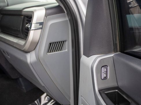 Used 2024 Ford F250 XLT image 13