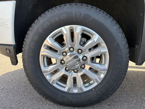 Used 2020 GMC Sierra 2500 Denali w/ Denali Ultimate Package image 9