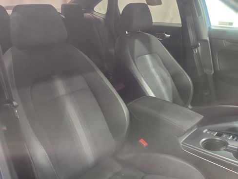 Used 2024 Honda Civic Sport image 13