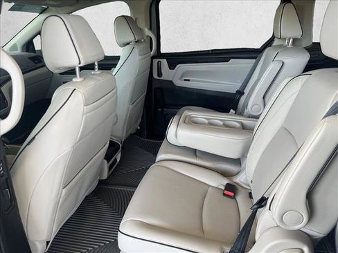 Used 2025 Honda Odyssey Touring image 10