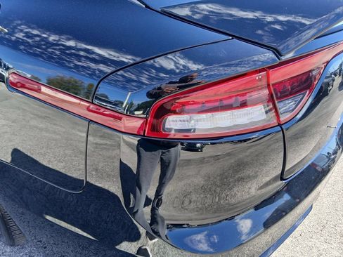 Used 2022 Kia Stinger GT-Line AWD/4WD image 14