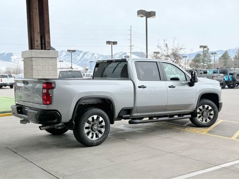 New 2026 Chevrolet Silverado 2500 Custom image 5