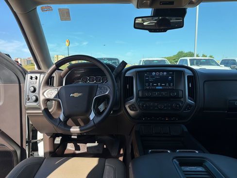 Used 2018 Chevrolet Silverado 1500 LTZ w/ Texas Edition AWD/4WD image 22
