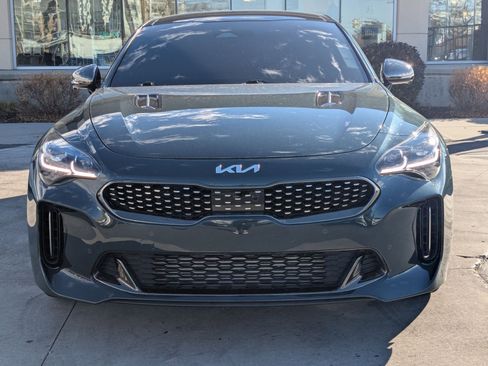 Used 2023 Kia Stinger GT2 image 12