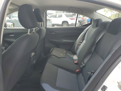 Used 2025 Nissan Versa SV FWD image 12