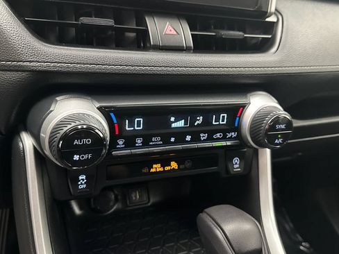 Certified 2023 Toyota RAV4 XLE AWD/4WD image 21