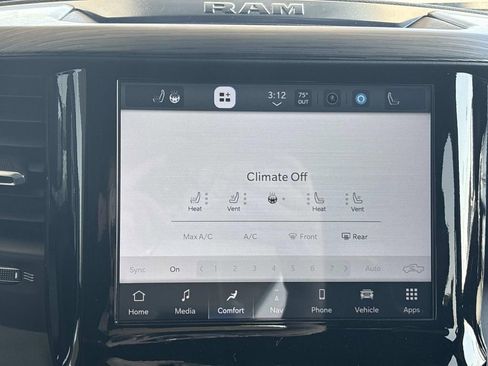 Used 2024 RAM 1500 Laramie image 20