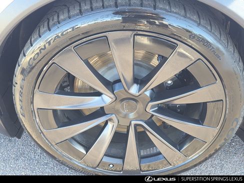 Used 2022 Tesla Model X Plaid image 10