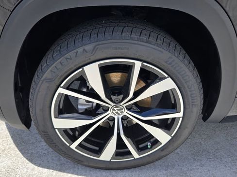 New 2026 Volkswagen Atlas SEL Premium R-Line AWD/4WD image 5