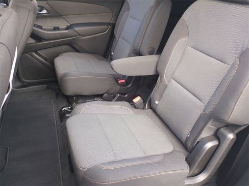 Used 2020 Chevrolet Traverse LT w/ LPO, Cargo Package image 24