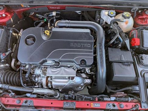 Used 2023 Chevrolet Malibu RS w/ Driver Confidence Package image 22