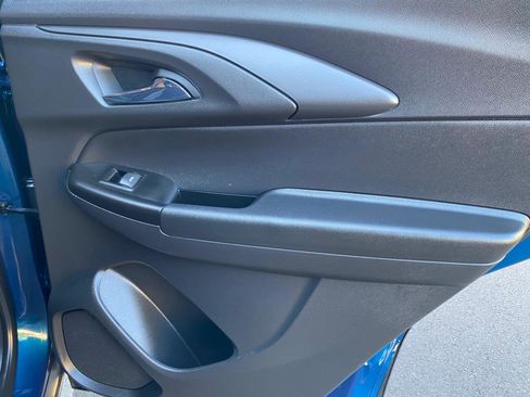 Used 2021 Chevrolet TrailBlazer LS image 41