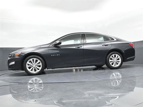 Used 2023 Chevrolet Malibu LT FWD image 32