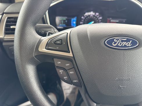Used 2020 Ford Fusion SE AWD/4WD image 26