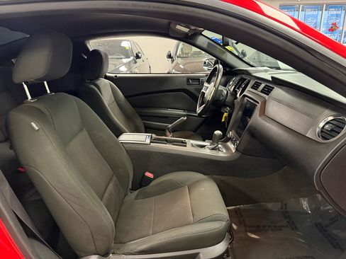 Used 2014 Ford Mustang Coupe w/ V6 Performance Package image 22
