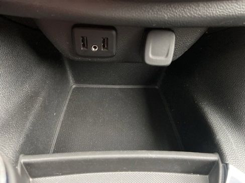 Used 2020 Chevrolet Traverse LT w/ LPO, Floor Liner Package image 20