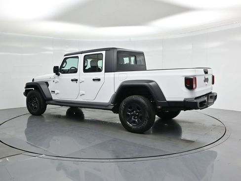 Used 2020 Jeep Gladiator Sport image 7