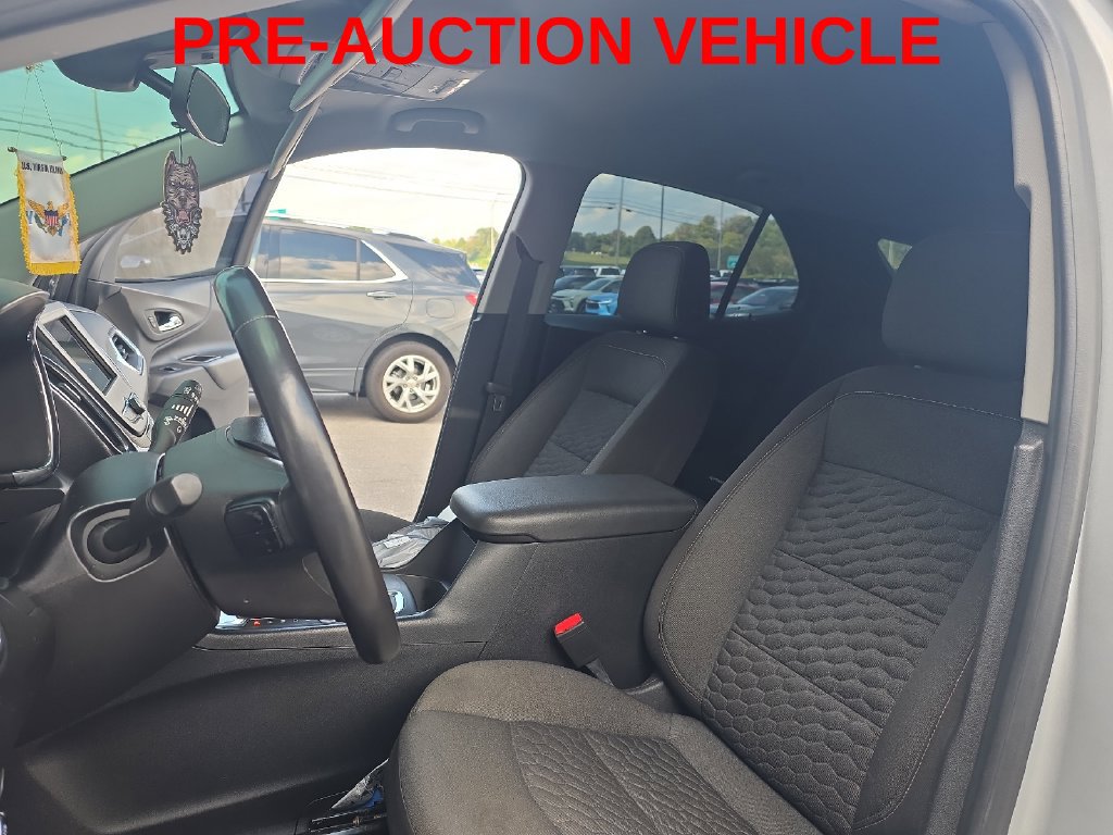 Used 2019 Chevrolet Equinox LT w/ Driver Convenience Package FWD image 11