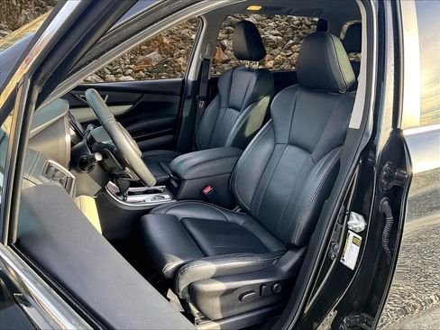 Used 2022 Subaru Ascent Limited image 22