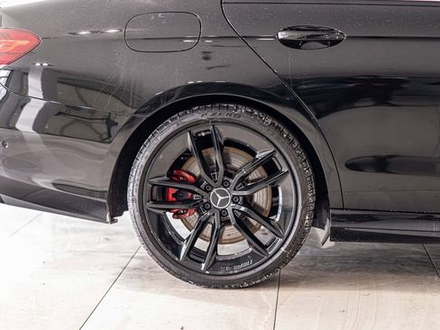 Used 2022 Mercedes-Benz E 53 AMG 4MATIC Sedan image 11
