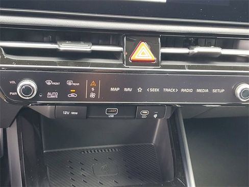 New 2025 Kia Niro Wind w/ Wind Preserve Package image 30