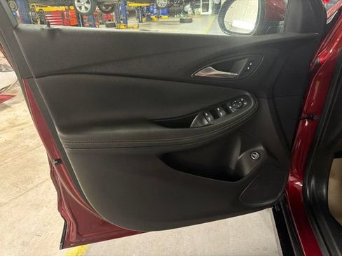 Certified 2024 Buick Encore GX Sport Touring w/ Comfort Package FWD image 11