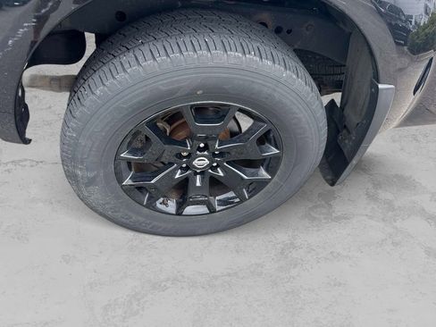 Used 2020 Nissan Frontier SV w/ Midnight Edition Floor Mats AWD/4WD image 12
