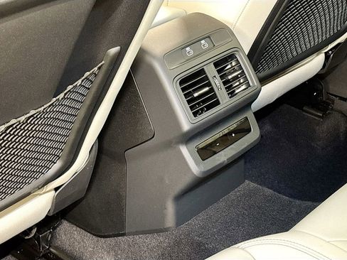 Used 2025 Audi Q5 Premium Plus w/ Premium Plus image 17