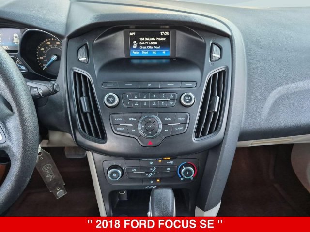 Used 2018 Ford Focus SE FWD image 28