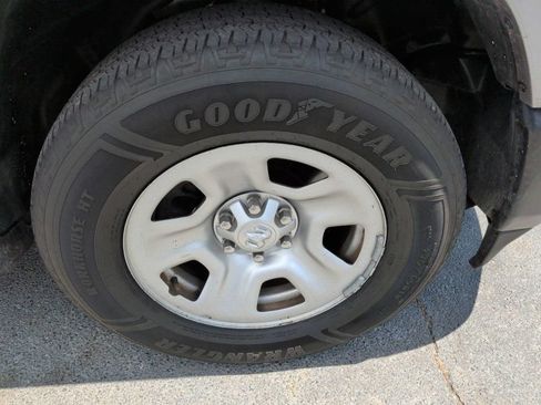 Used 2022 RAM 1500 Tradesman w/ Tradesman Group RWD image 17