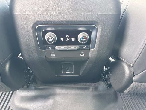 Used 2022 Chevrolet Tahoe RST w/ Luxury Package RWD image 18
