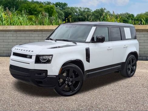 New 2026 Land Rover Defender 110 V8 image 1