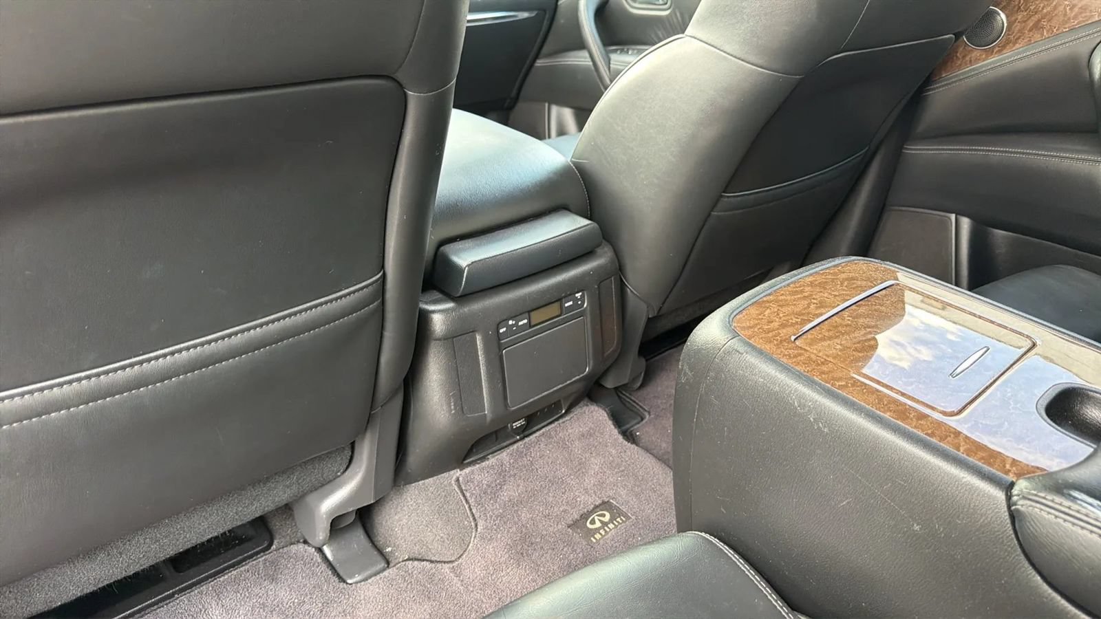 Used 2017 INFINITI QX80 2WD image 39