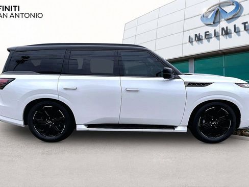 New 2026 INFINITI QX80 4WD image 11
