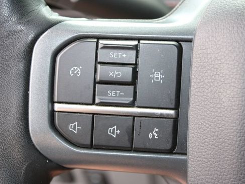 Used 2023 Ford F150 Lariat AWD/4WD image 23