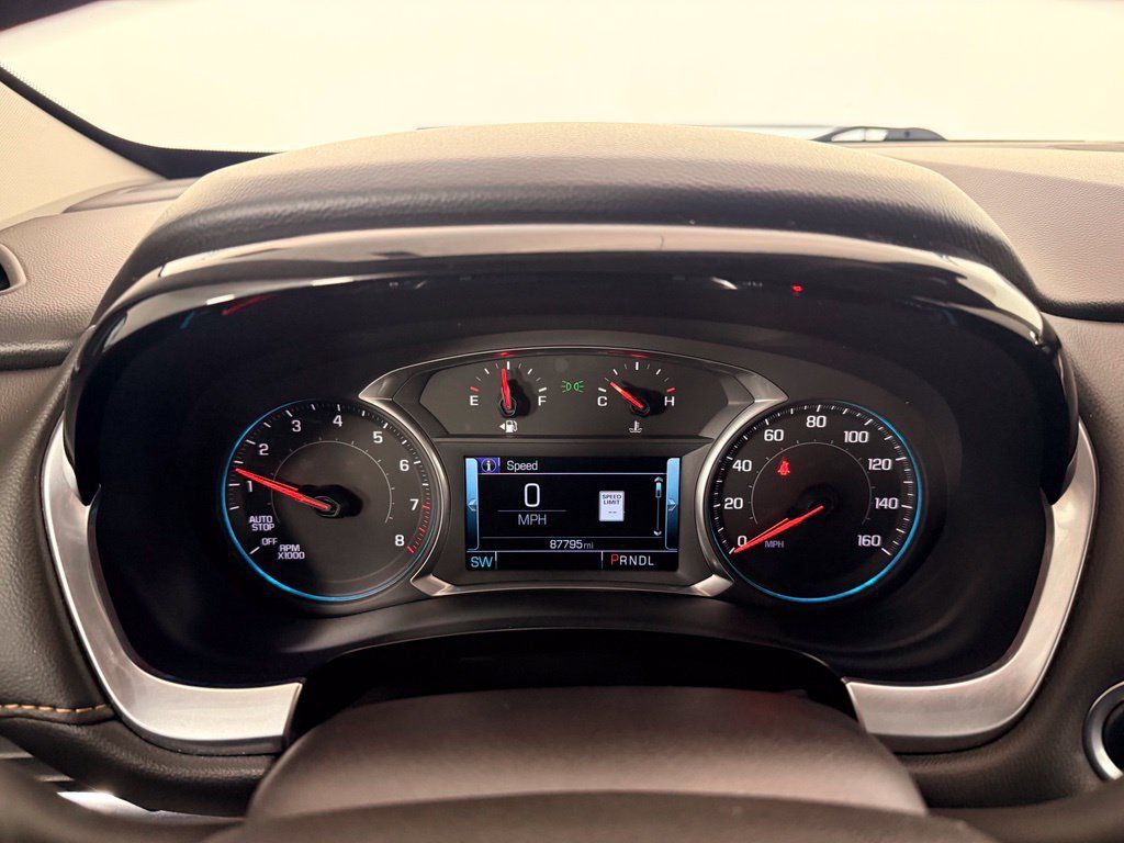 Used 2019 Chevrolet Traverse RS w/ LPO, Floor Liner Package FWD image 39