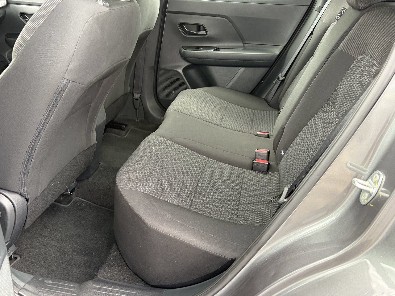 Used 2025 Nissan Kicks S AWD/4WD image 12