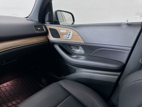 Certified 2025 Mercedes-Benz GLE 350 4MATIC image 26